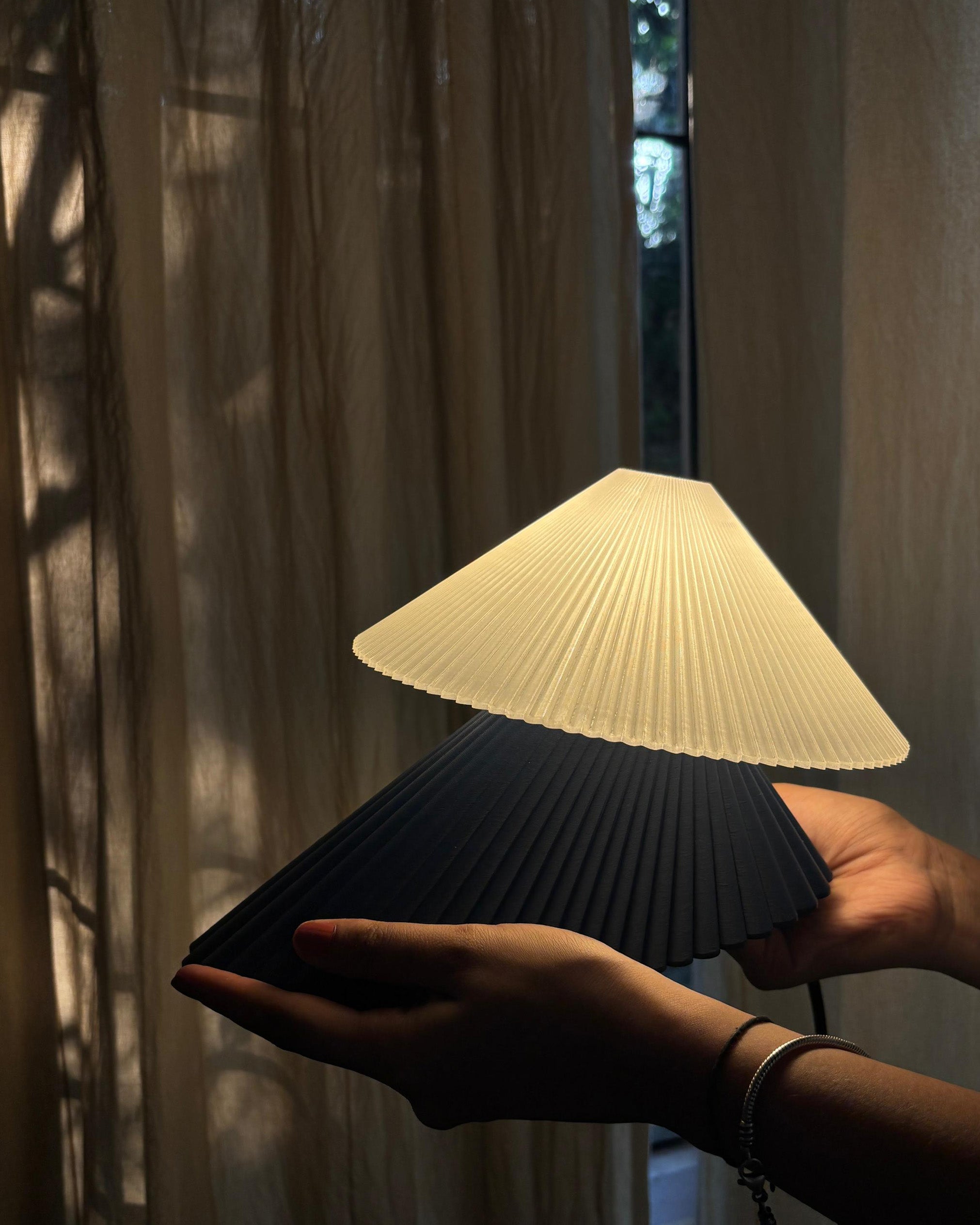 NOXVII Sculptural Lamp